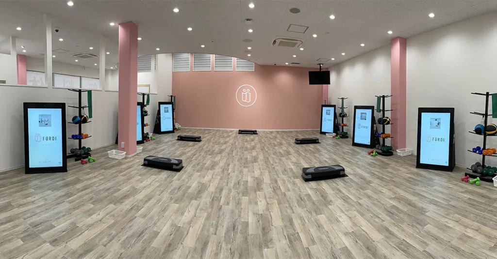 ファディー八山田店の店舗内