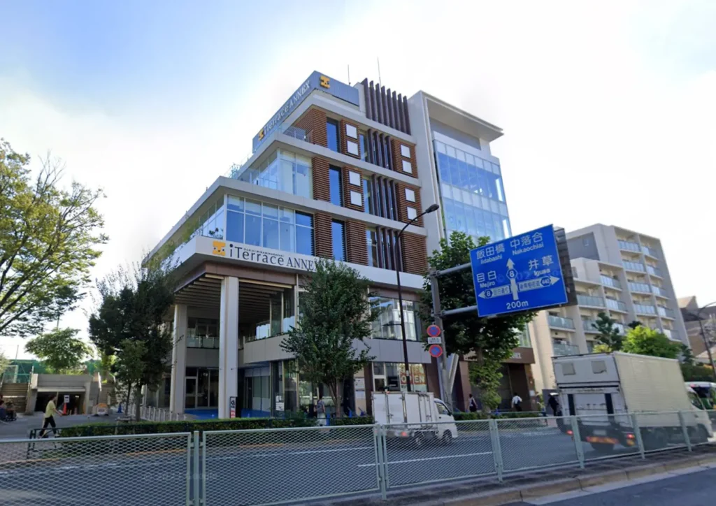 Urban Classic Pilates 落合南長崎の店舗