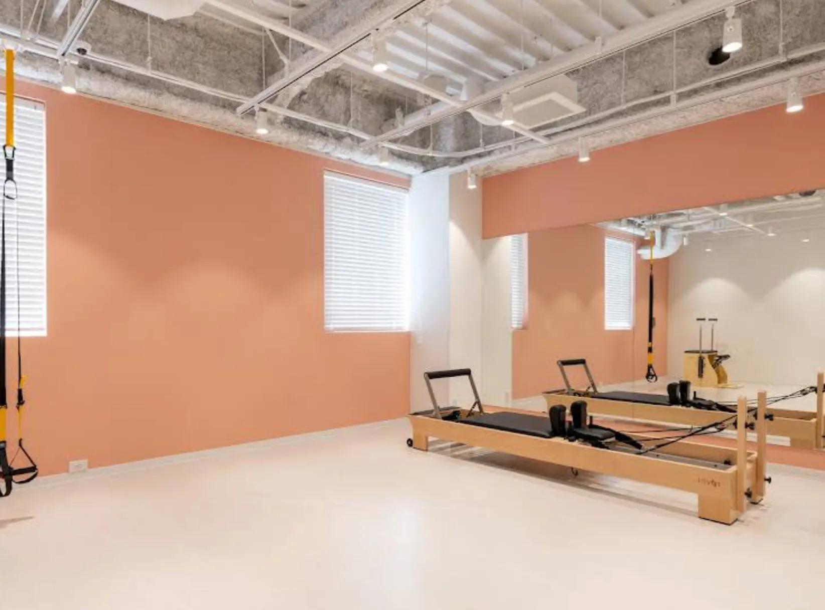 URBAN CLASSIC PILATES 荻窪の雰囲気1