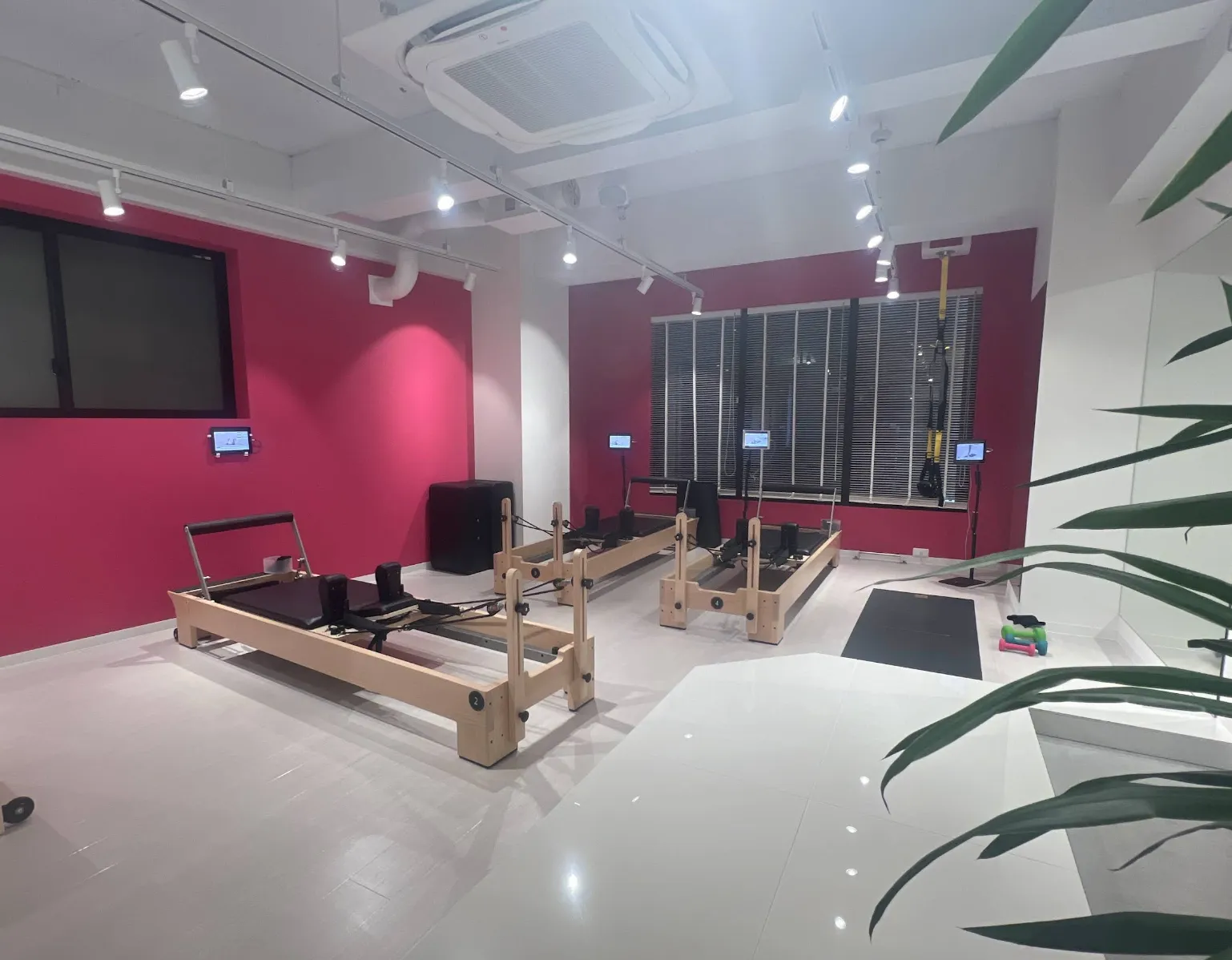 URBAN CLASSIC PILATES 旗の台の雰囲気１