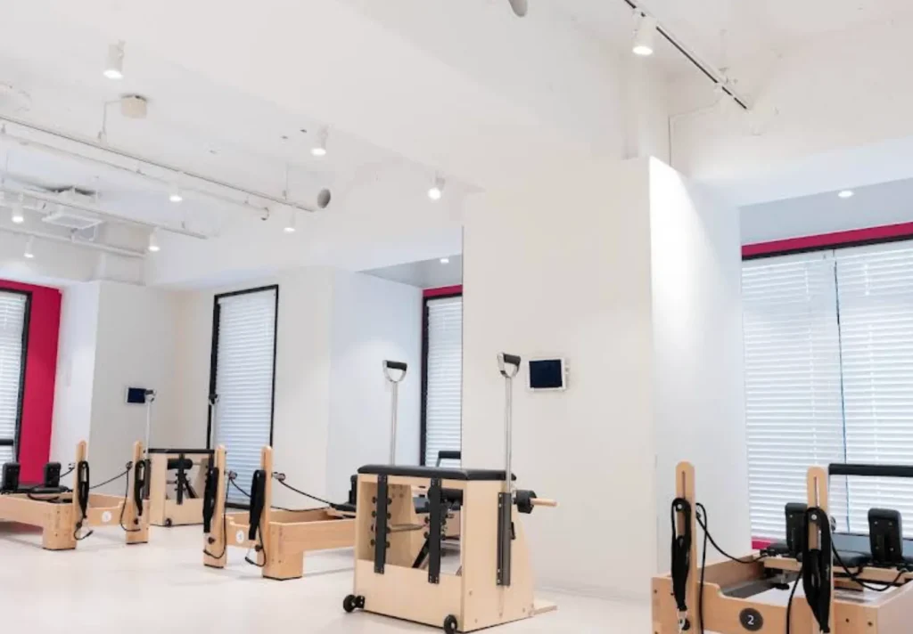 Urban Classic Pilates 天六のスタジオ内