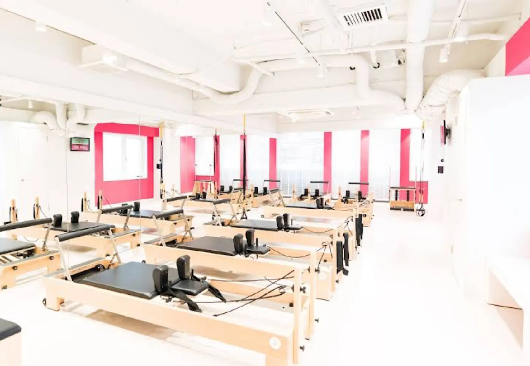 URBAN CLASSIC PILATES 代々木上原の雰囲気１
